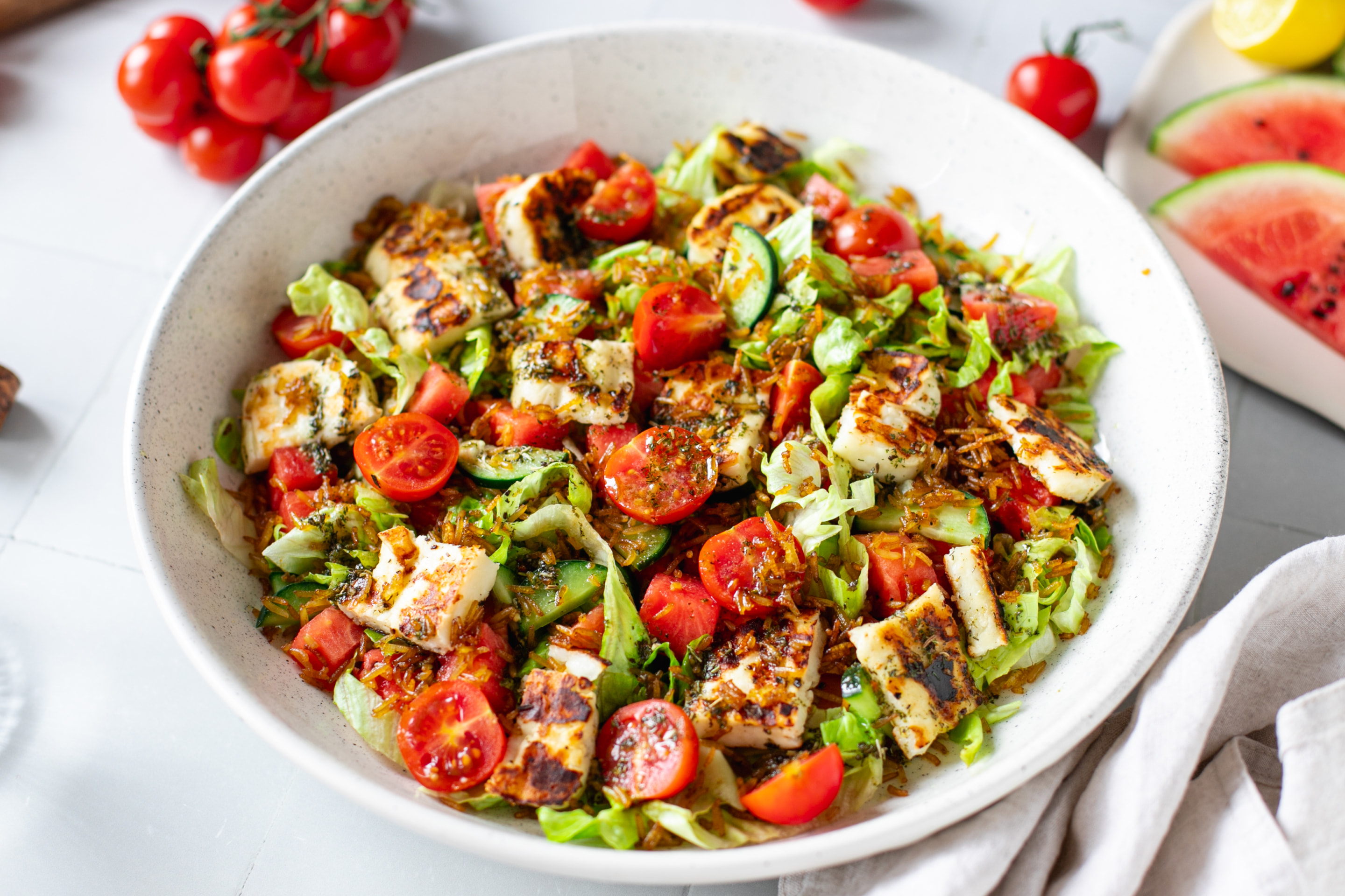 Summer Salad With Crispy Rice And Halloumi Cheese Min