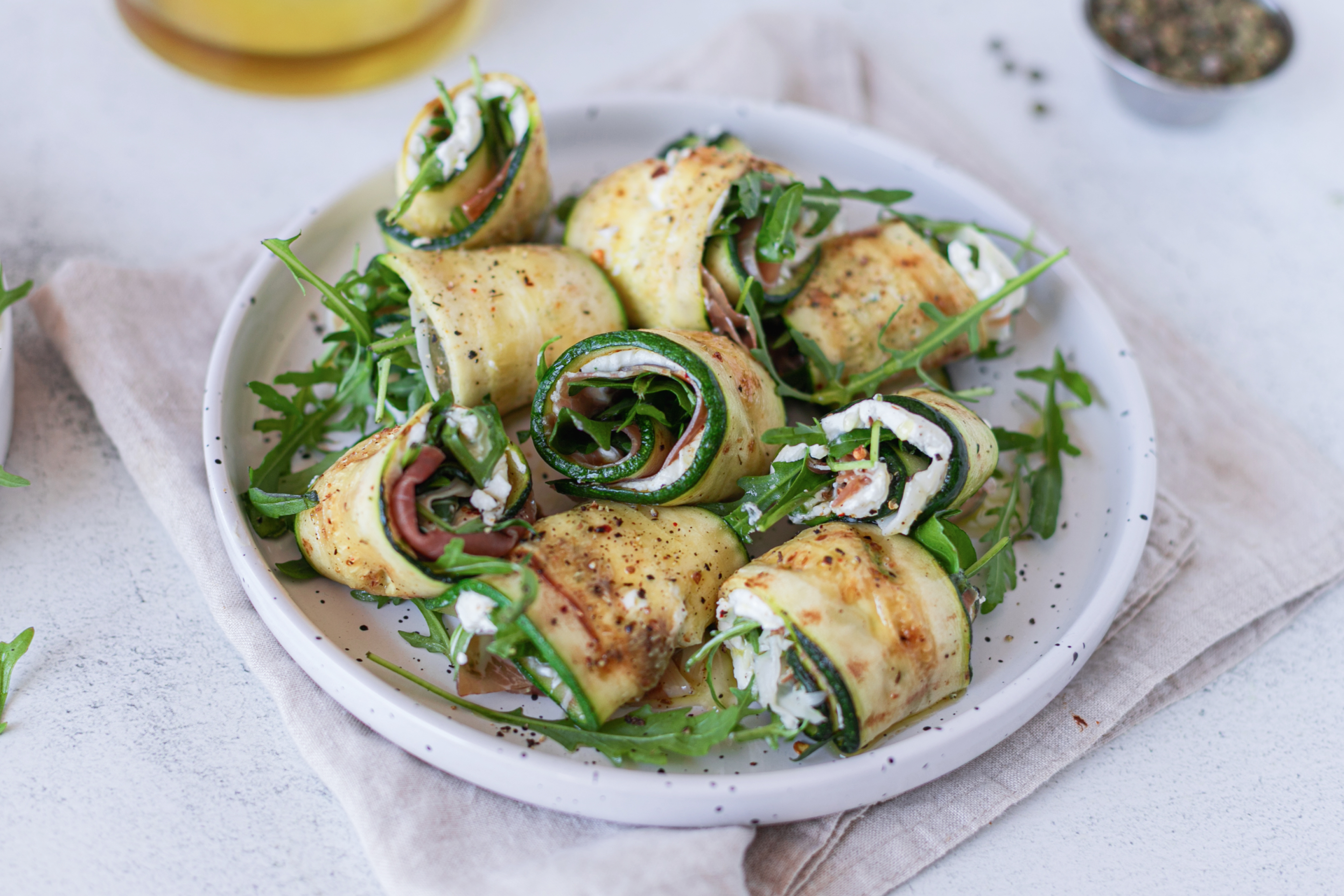 Zucchini And Prosciutto Rolls
